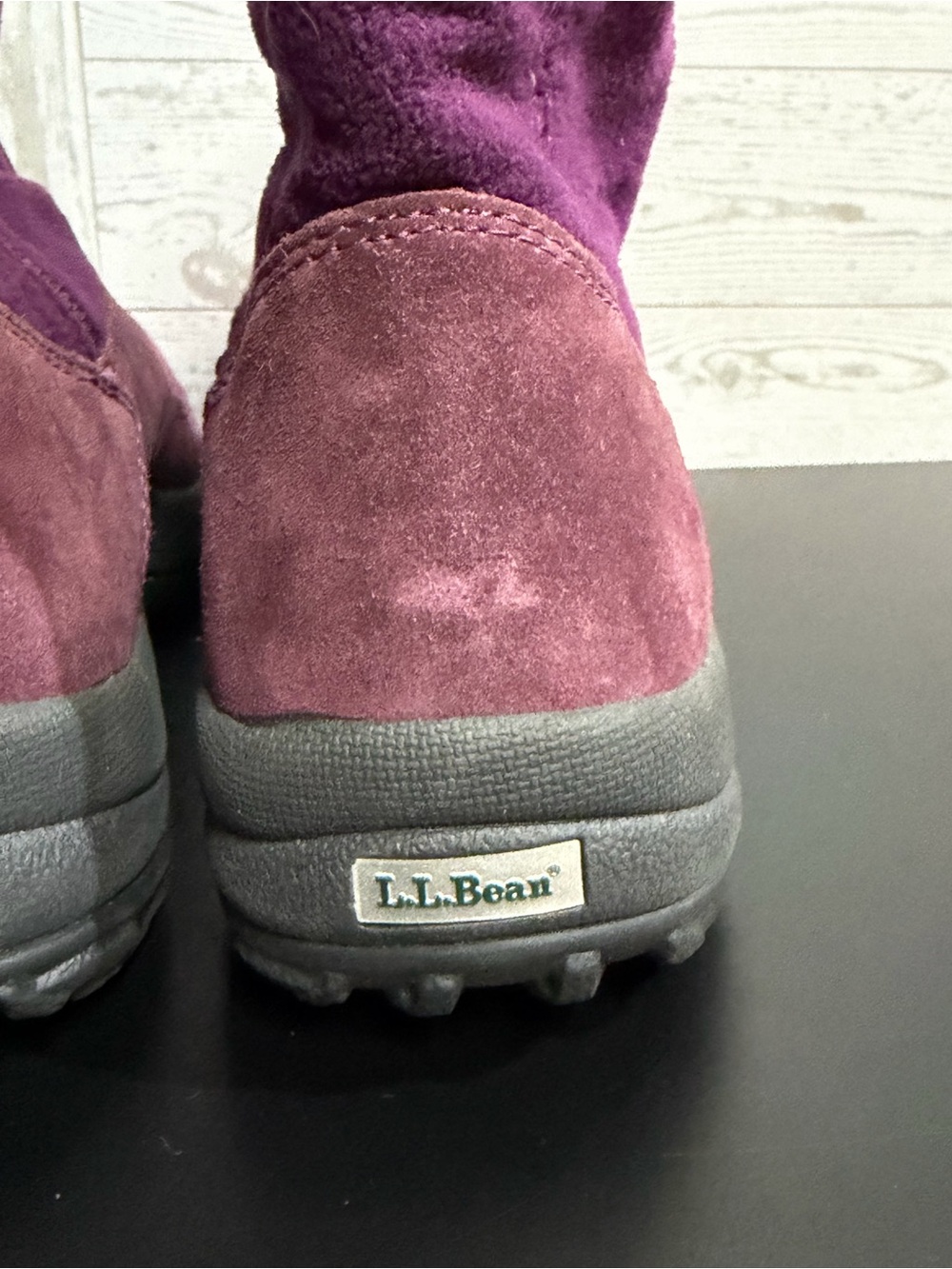 L.L.Bean Women's 8M Suede
Winter Boots Burgundy Purple
Warm Outdoor Boots - Picture 9 of 13